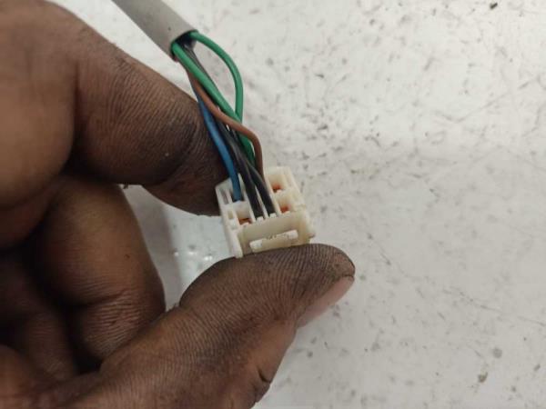 RETROVISEUR GAUCHE MAZDA 6 2002-2008 5-PIN - Vue 3